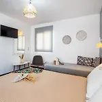 Lotos Apartamento *