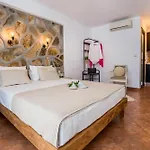 Lotos Appartement Potos