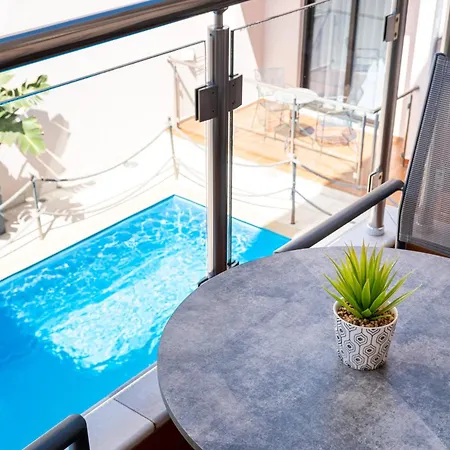 Lotos Appartement Potos